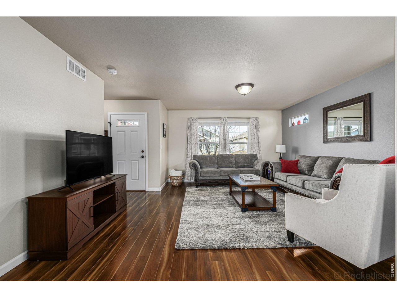 4206 Sunflower Road Evans, CO 80620 - Photo 5 of 38