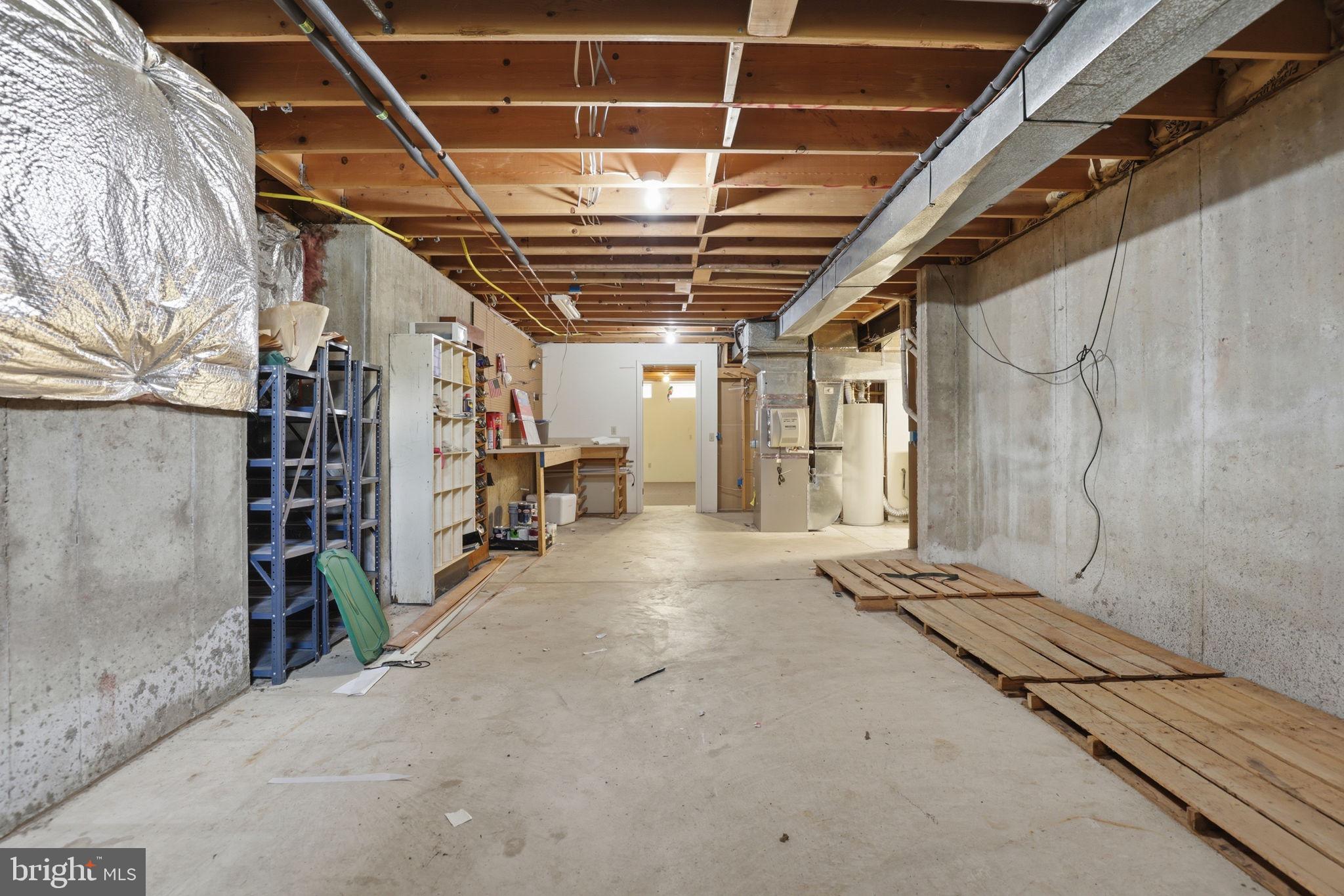 8560 Yoder Street Manassas, VA 20110 - Photo 30 of 40