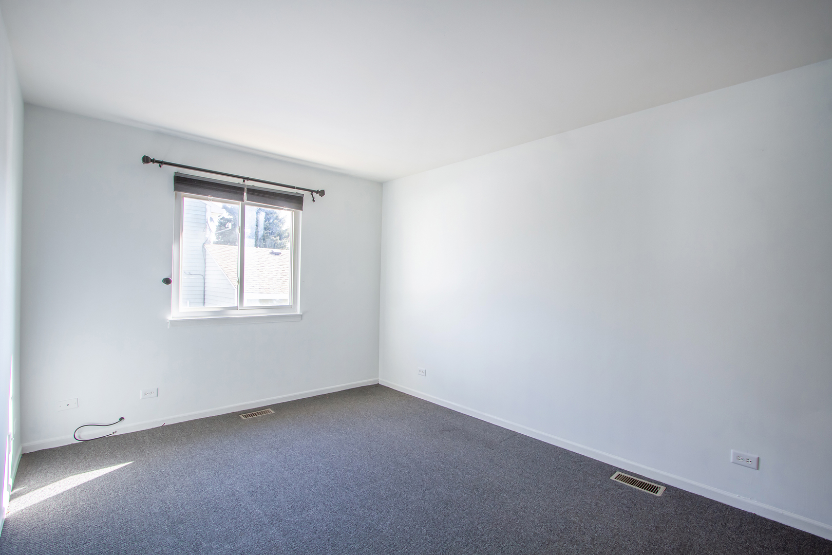 Undisclosed Address Bolingbrook, IL 60440 - Photo 12 of 20