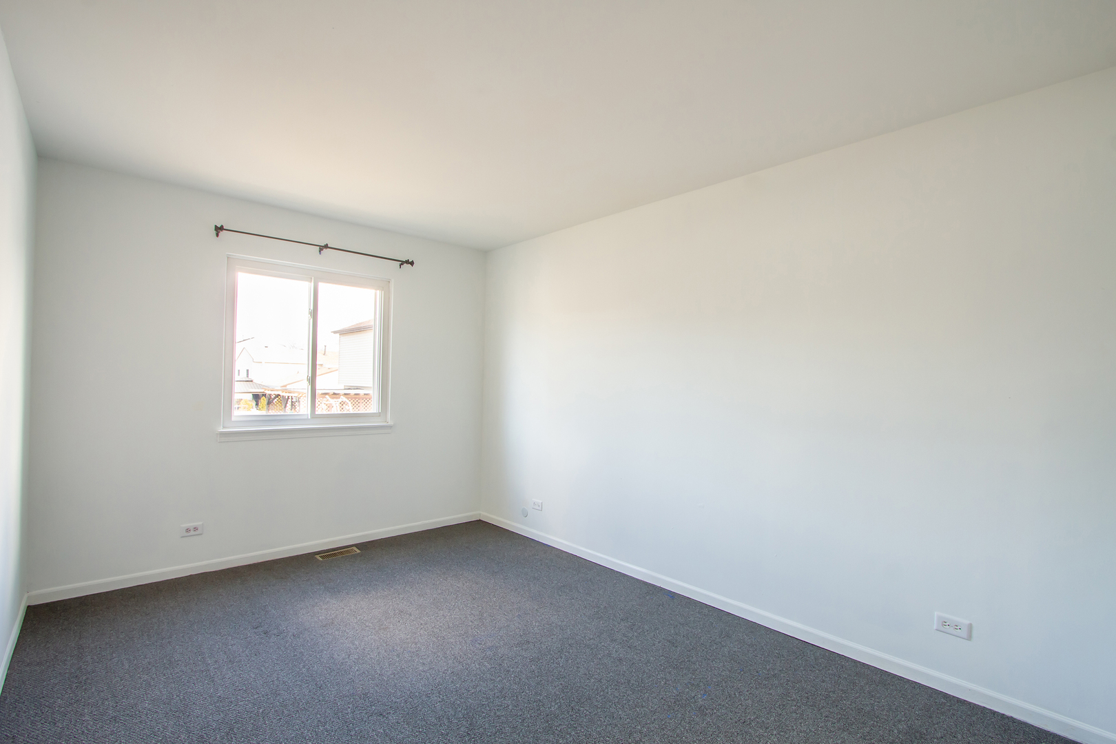 Undisclosed Address Bolingbrook, IL 60440 - Photo 14 of 20