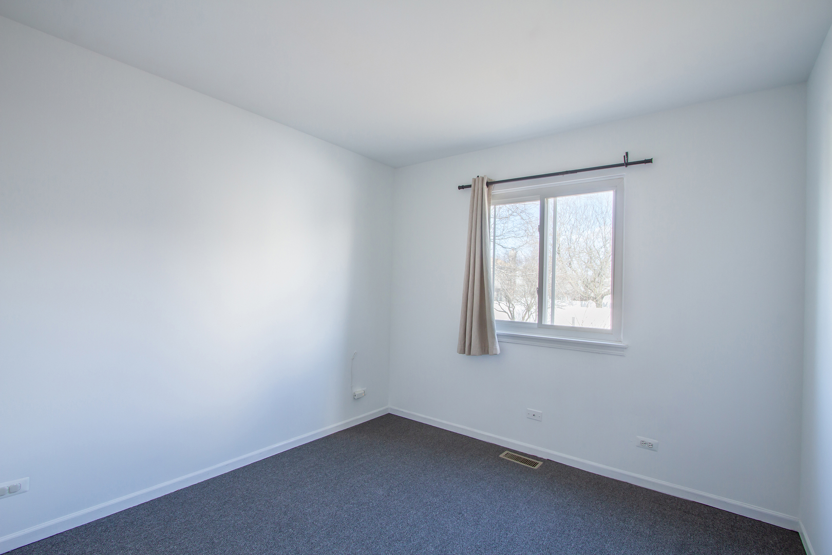 Undisclosed Address Bolingbrook, IL 60440 - Photo 16 of 20