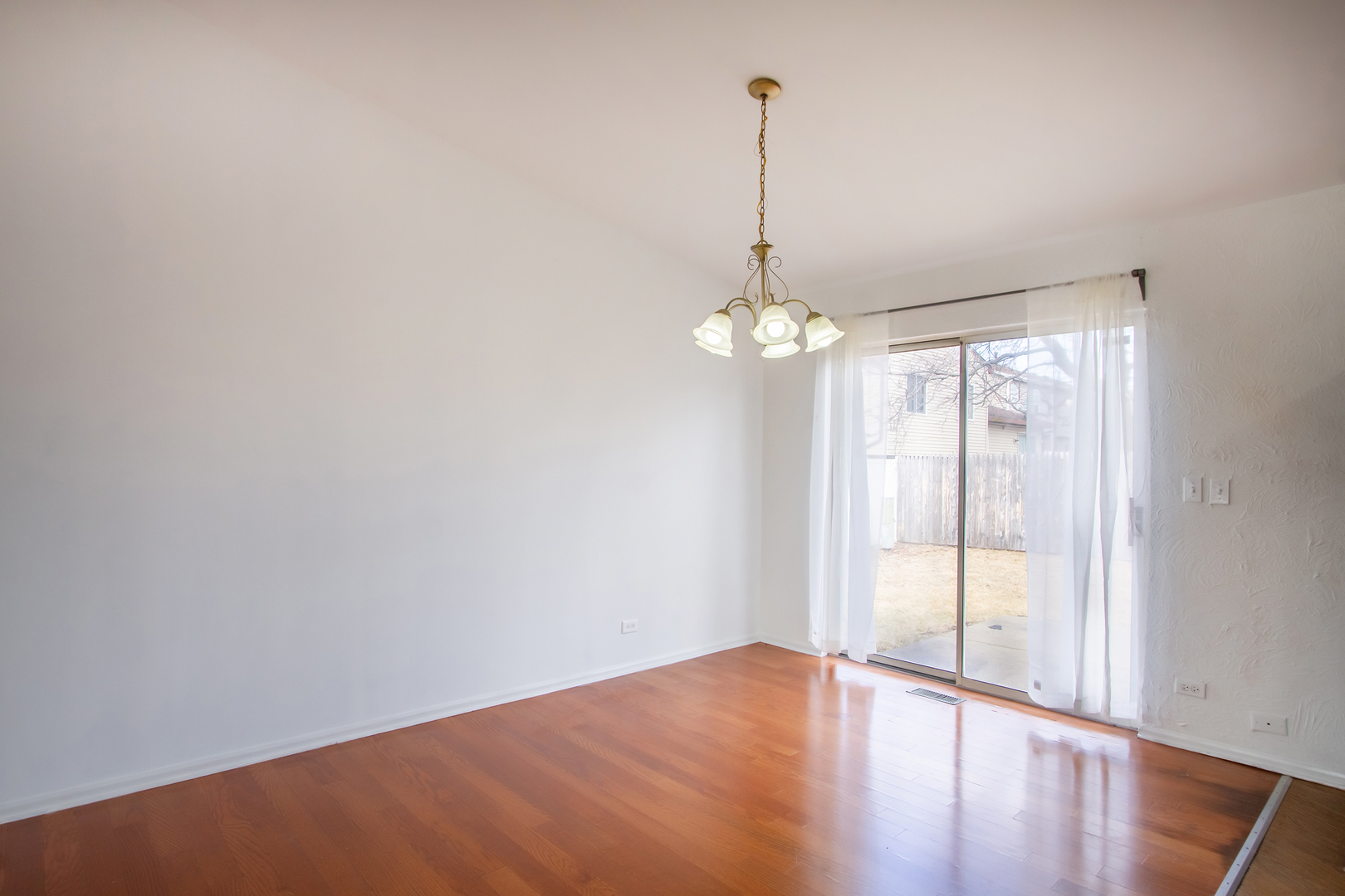 Undisclosed Address Bolingbrook, IL 60440 - Photo 6 of 20