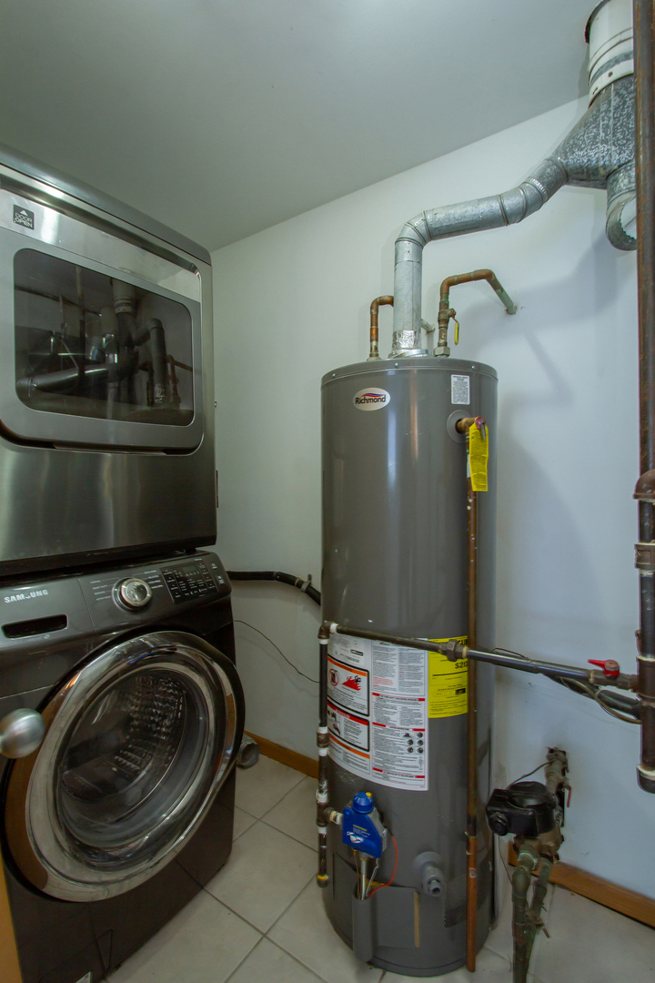 Undisclosed Address Bolingbrook, IL 60440 - Photo 10 of 20