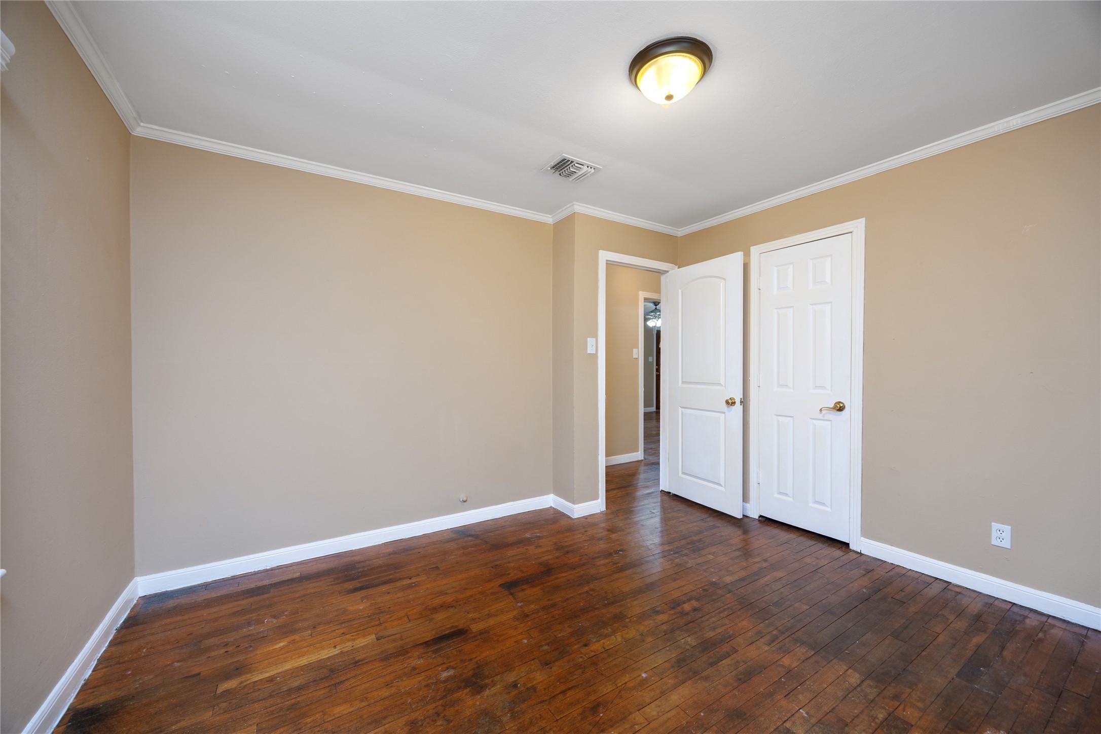 304 Harris Boulevard Conroe, TX 77301 - Photo 18 of 24