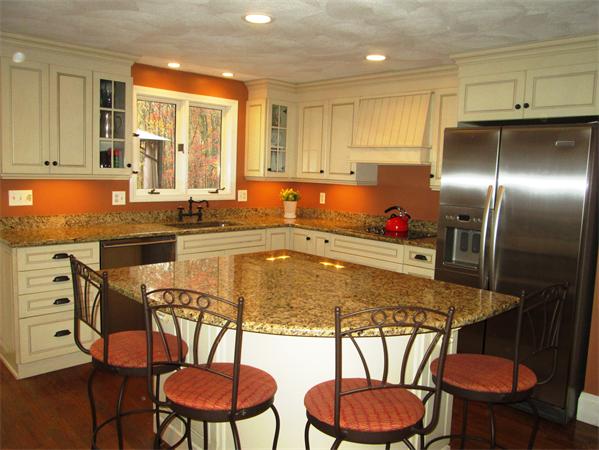 153 Hampton Road Sharon, MA 02067 - Photo 3 of 25