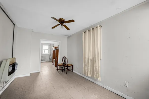 $125,000 | 852 North Harding Avenue, Chicago, IL 60651