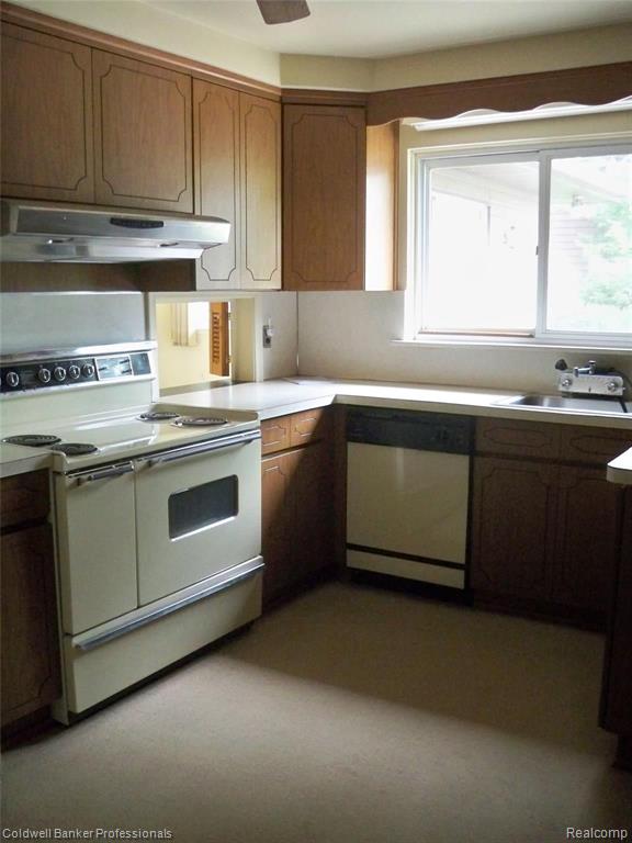18894 Beverly Road Beverly Hills, MI 48025 - Photo 14 of 24