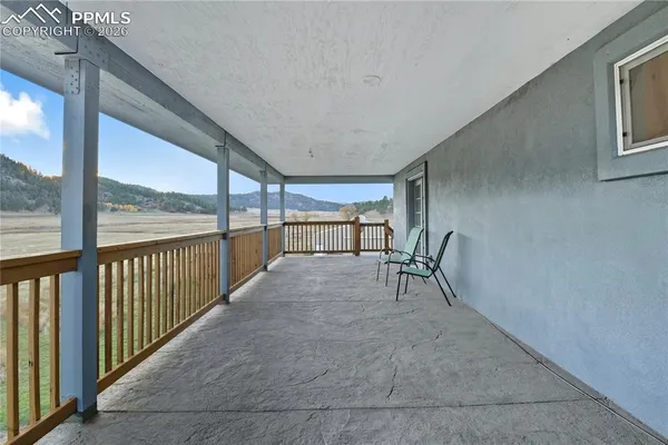 $1,289,999 | 1636 Lakemoor Drive, Florissant, CO 80816