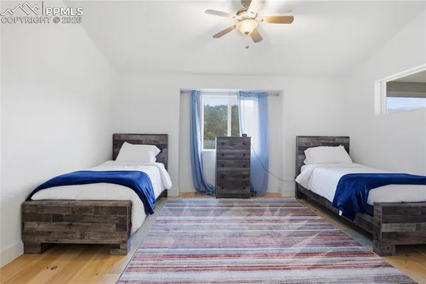 $1,289,999 | 1636 Lakemoor Drive, Florissant, CO 80816