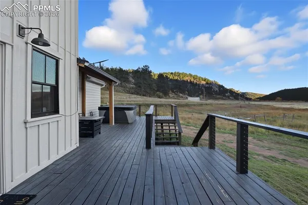 $1,289,999 | 1636 Lakemoor Drive, Florissant, CO 80816