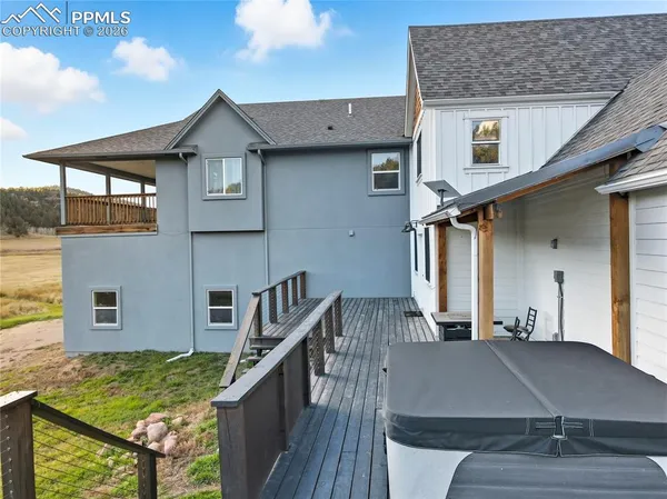 $1,289,999 | 1636 Lakemoor Drive, Florissant, CO 80816