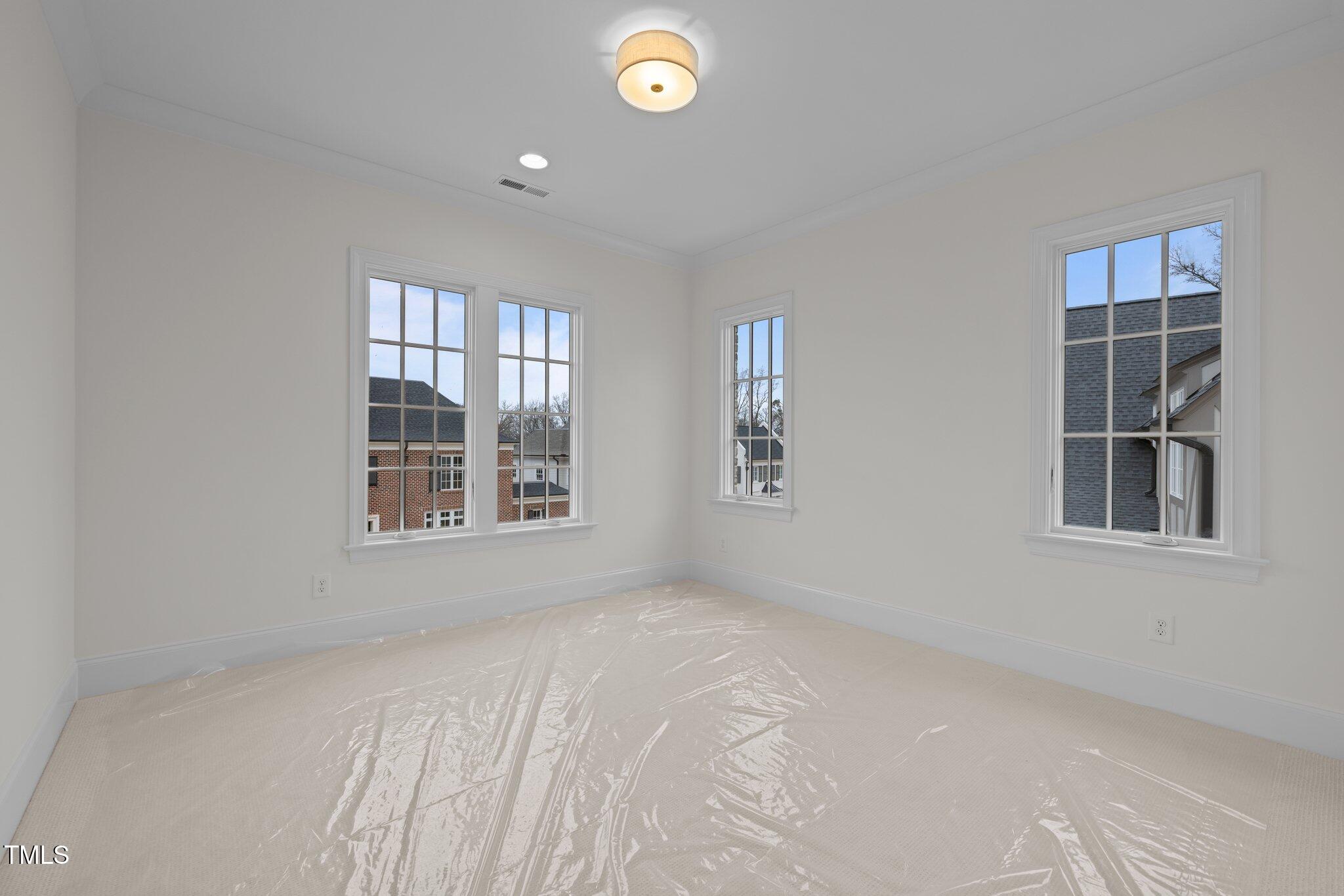 2642 Marchmont Street Raleigh, NC 27608 - Photo 46 of 66 41-web-or-mls-5Z8A3404