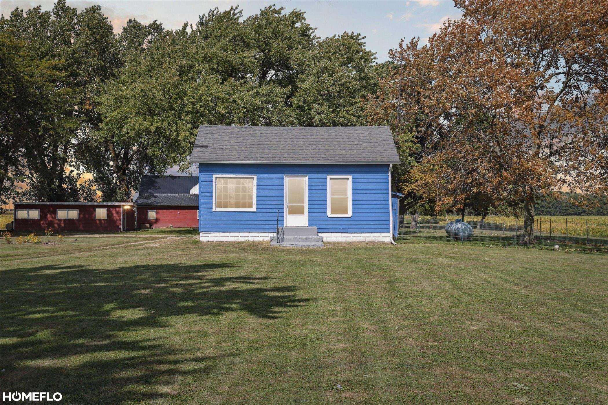 8101 Riley Road Corunna, MI 48817 - Photo 1 of 36 50154860-9b0209d3-5044-4a6f-95b5-37cffab505ac.JPG