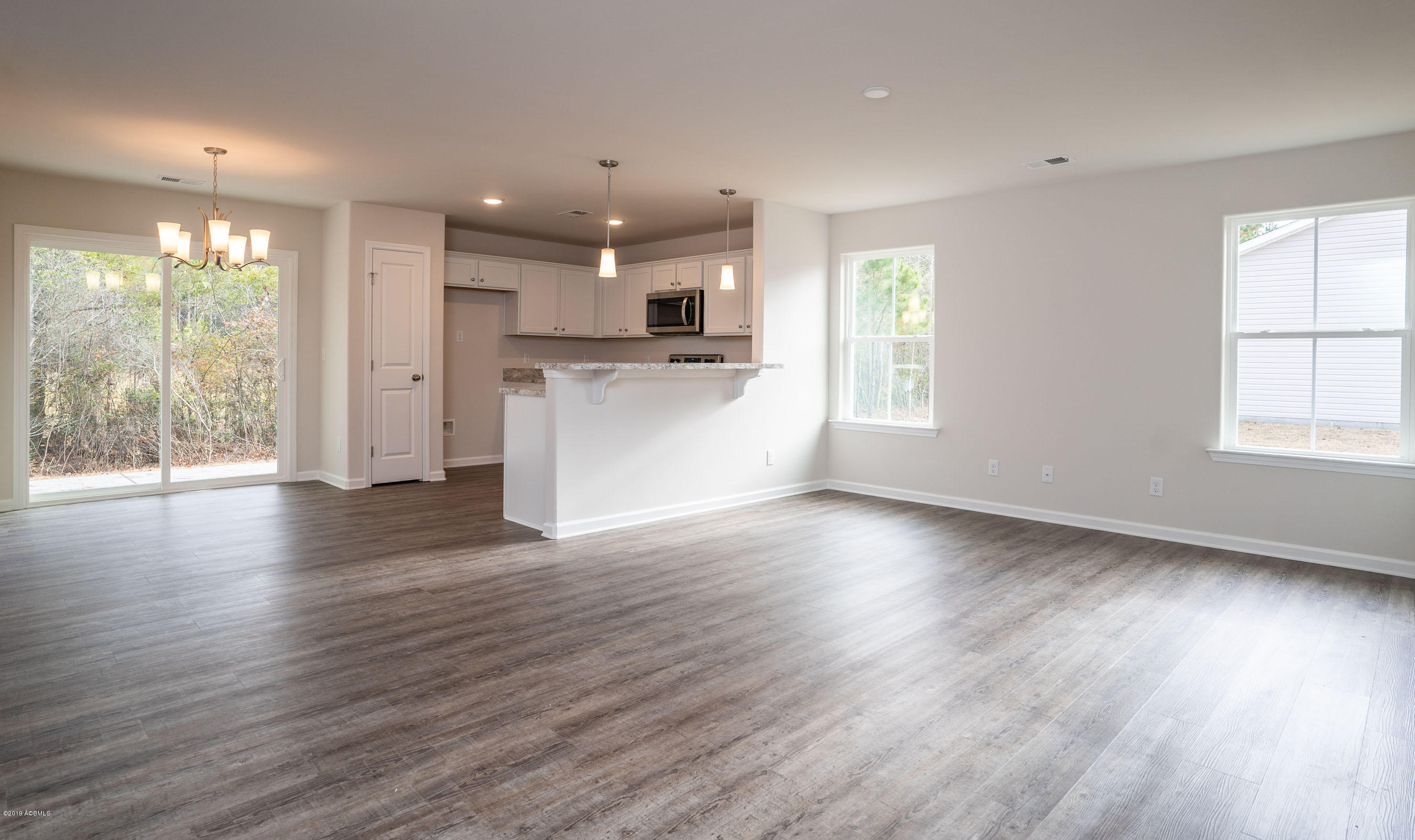 1604 Colony Drive Ridgeland, SC 29936 - Photo 4 of 14 DSC03629