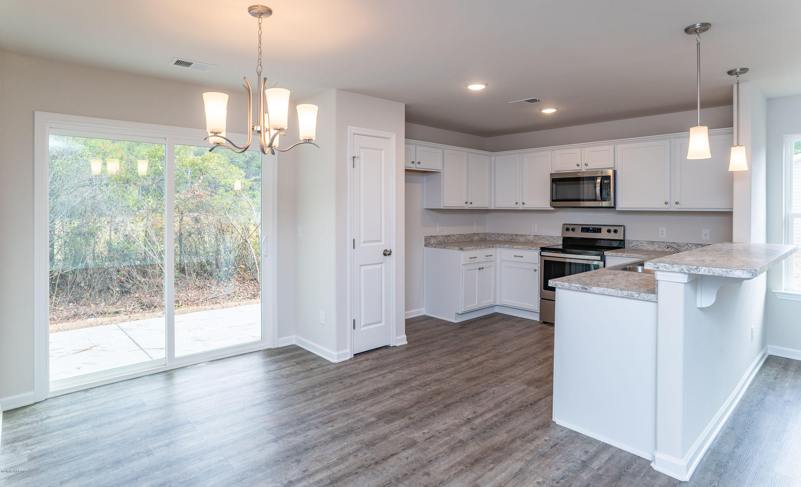 1604 Colony Drive Ridgeland, SC 29936 - Photo 7 of 14 DSC03641
