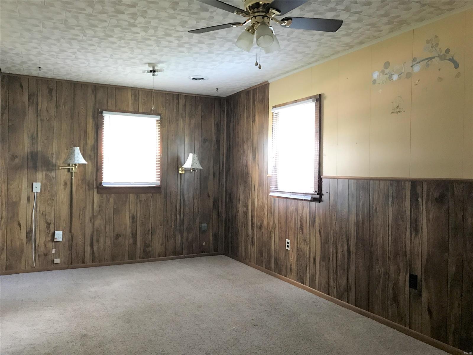 219 Bridge Street Fieldon, IL 62031 - Photo 16 of 31