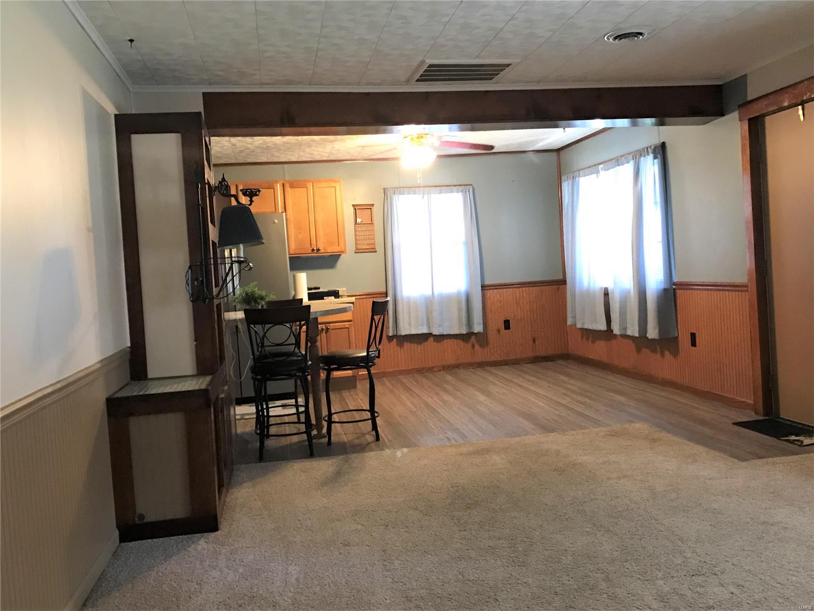 219 Bridge Street Fieldon, IL 62031 - Photo 17 of 31