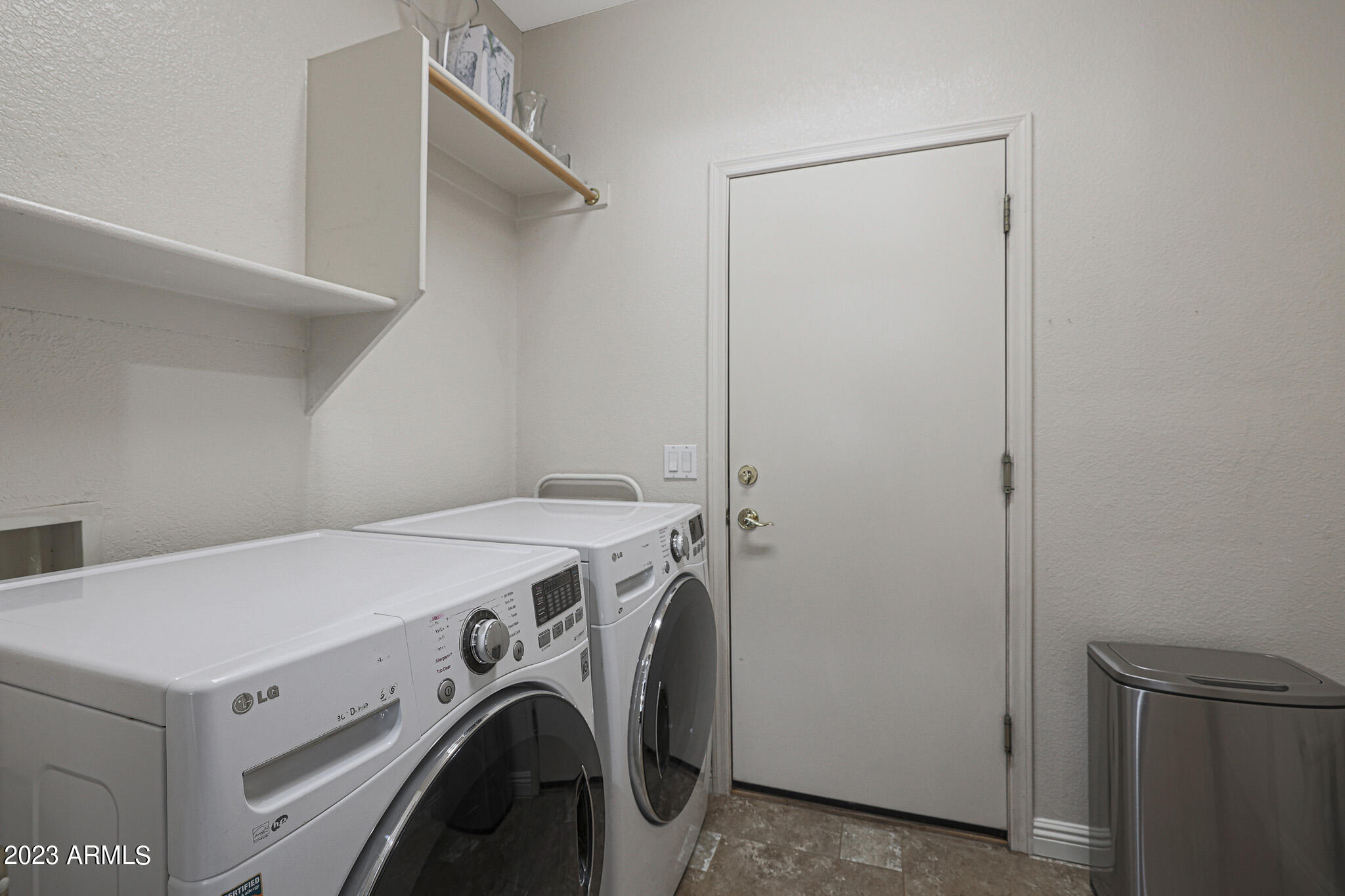 985 South Roles Drive Gilbert, AZ 85296 - Photo 21 of 51 B (25)