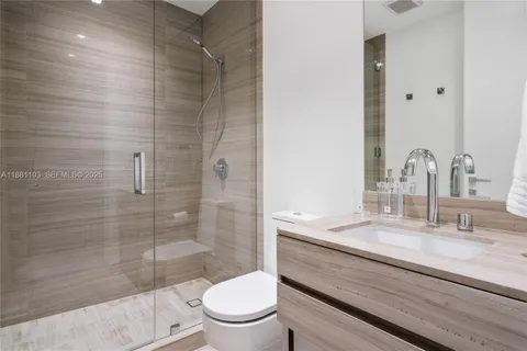 $2,749,000 | 18975 Collins Avenue, Unit 1104, Sunny Isles Beach, FL 33160