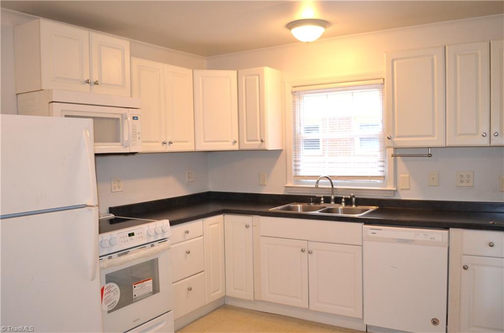 2802 Holmes Road Greensboro, NC 27405 - Photo 7 of 23 Gallery Image 7
