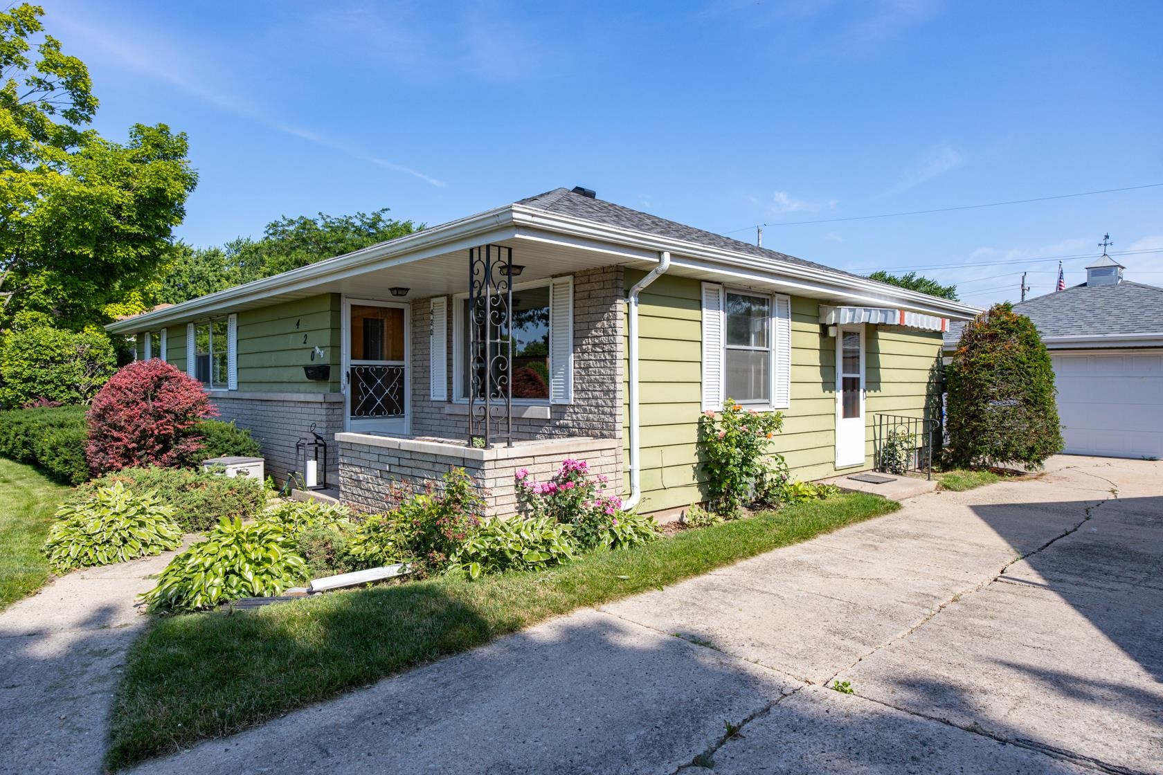 420 West Lindbergh Street Appleton, WI 54911 - Photo 5 of 31