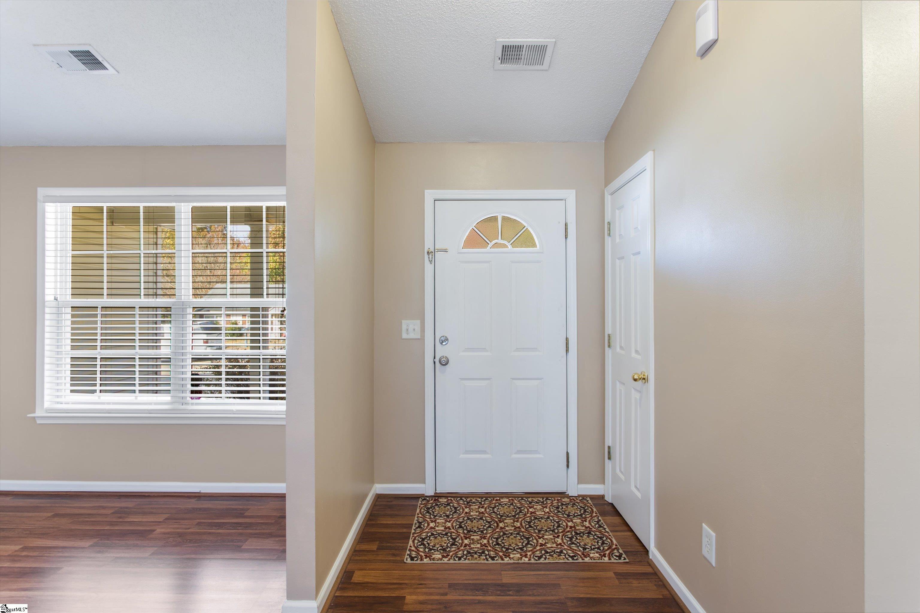 209 Rivers Edge Drive Easley, SC 29642 - Photo 3 of 18 Gallery Image 3