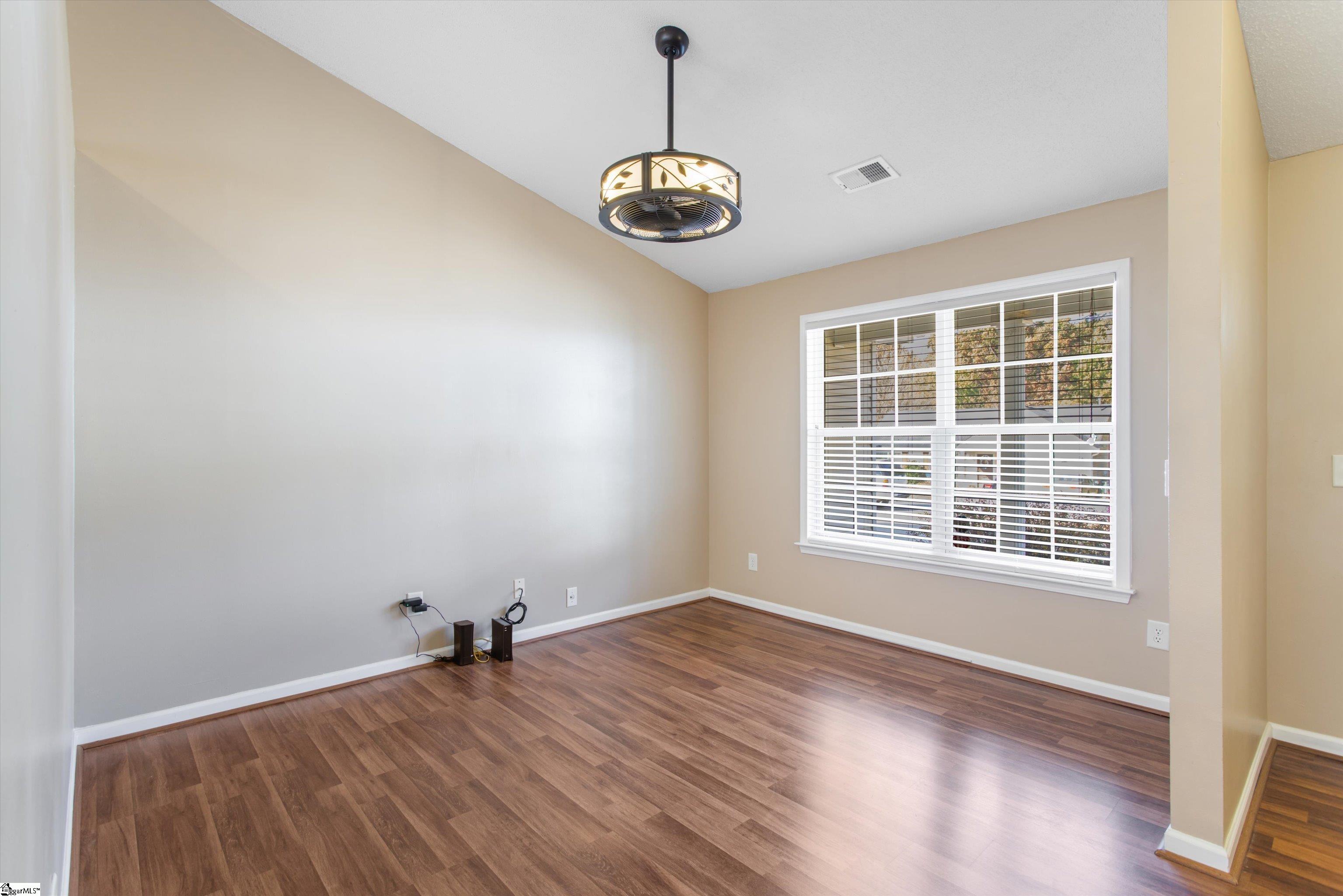 209 Rivers Edge Drive Easley, SC 29642 - Photo 4 of 18 Gallery Image 4