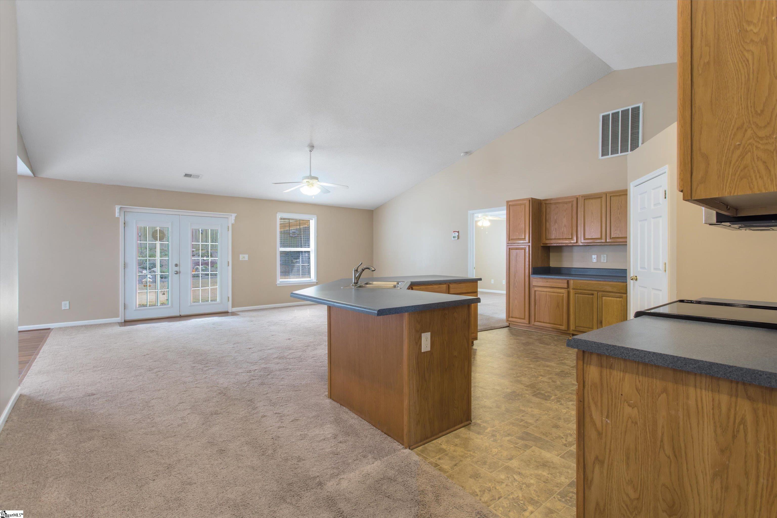 209 Rivers Edge Drive Easley, SC 29642 - Photo 5 of 18 Gallery Image 5