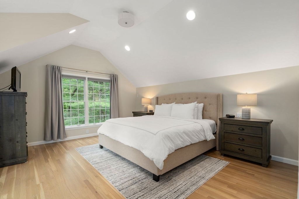 21 Madison Road Wellesley, MA 02481 - Photo 14 of 35