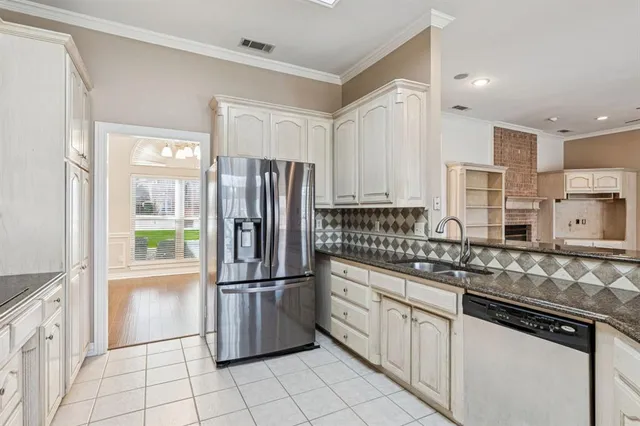 $624,900 | 807 Evergreen Court, Keller, TX 76248