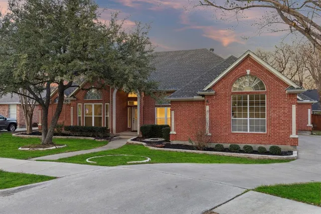 $624,900 | 807 Evergreen Court, Keller, TX 76248