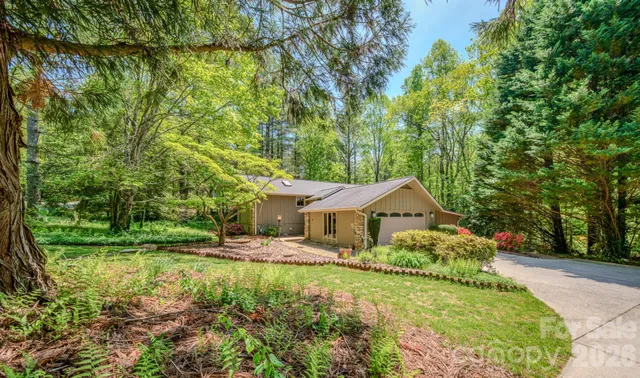 $615,000 | 138 Woodhaven Drive, Hendersonville, NC 28739