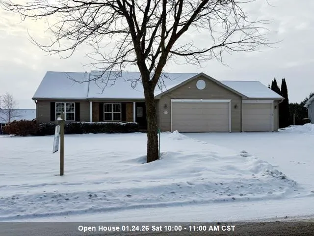 $414,900 | W7041 Glen Valley Drive, Greenville, WI 54942