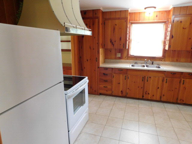 420 West Magnolia Avenue Foley, AL 36535 - Photo 6 of 22 Kitchen