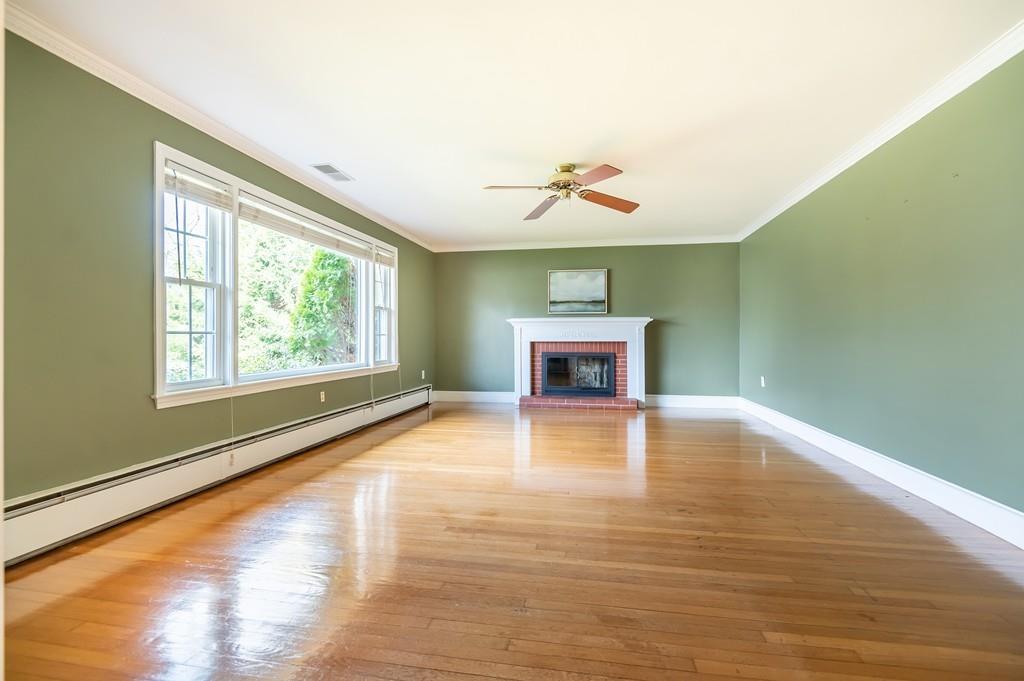 8 Harvard Road Andover, MA 01810 - Photo 4 of 19 Gallery Image 4