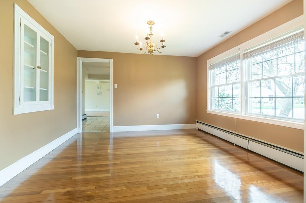 8 Harvard Road Andover, MA 01810 - Photo 6 of 19 Gallery Image 6