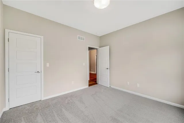 $603,460 | 7001 Northeast 103rd Street, Kansas City, MO 64156