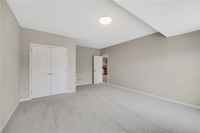 $603,460 | 7001 Northeast 103rd Street, Kansas City, MO 64156