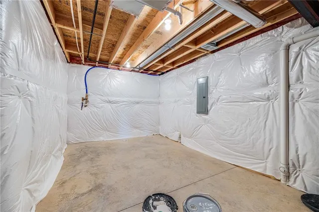 $603,460 | 7001 Northeast 103rd Street, Kansas City, MO 64156