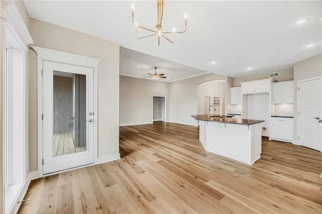 $603,460 | 7001 Northeast 103rd Street, Kansas City, MO 64156