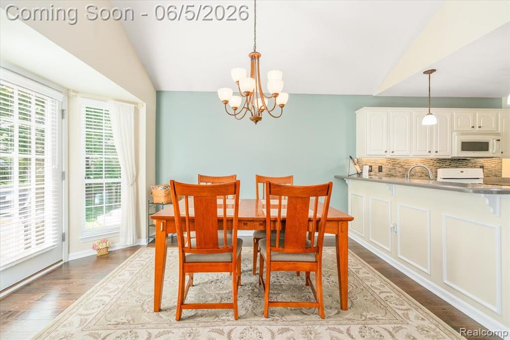 49105 Hawksburry Road Canton, MI 48188 - Photo 9 of 51