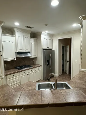 $2,895 | 121 Hallmark Place, Madison, MS 39110