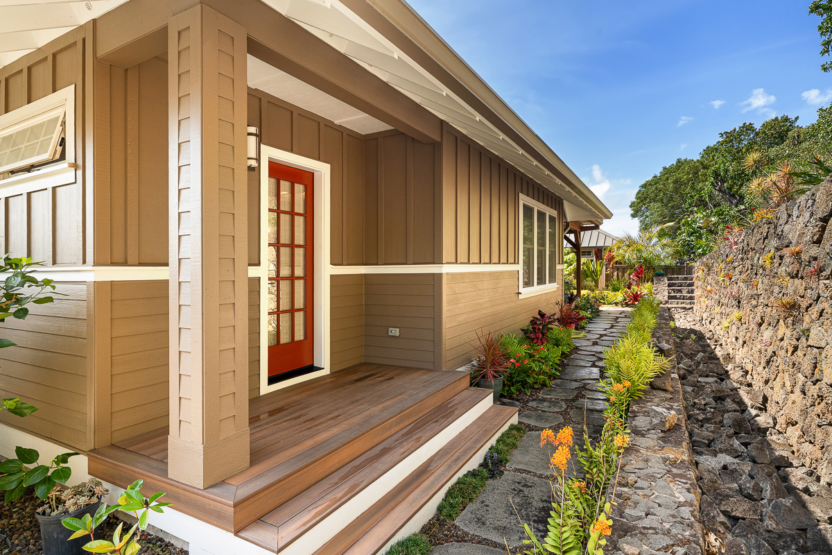 65-1288 Hoku Road Kamuela, HI 96743 - Photo 27 of 29 a front view of a house