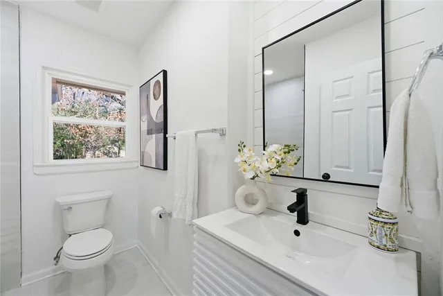 $689,000 | 1219 Hillwood Court Southeast, Atlanta, GA 30316