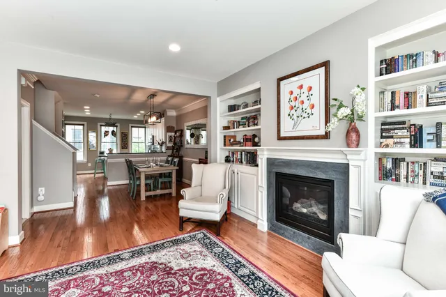 $4,200 | 2505 South Kenmore Court, Arlington, VA 22206