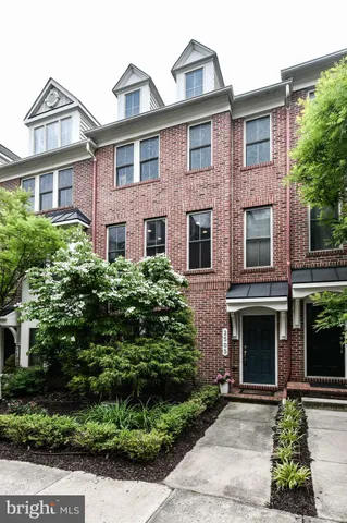 $4,200 | 2505 South Kenmore Court, Arlington, VA 22206
