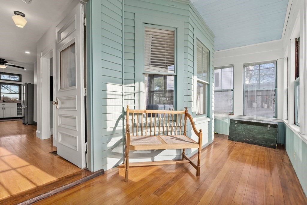 134 River Road Winthrop, MA 02152 - Photo 3 of 26 Gallery Image 3