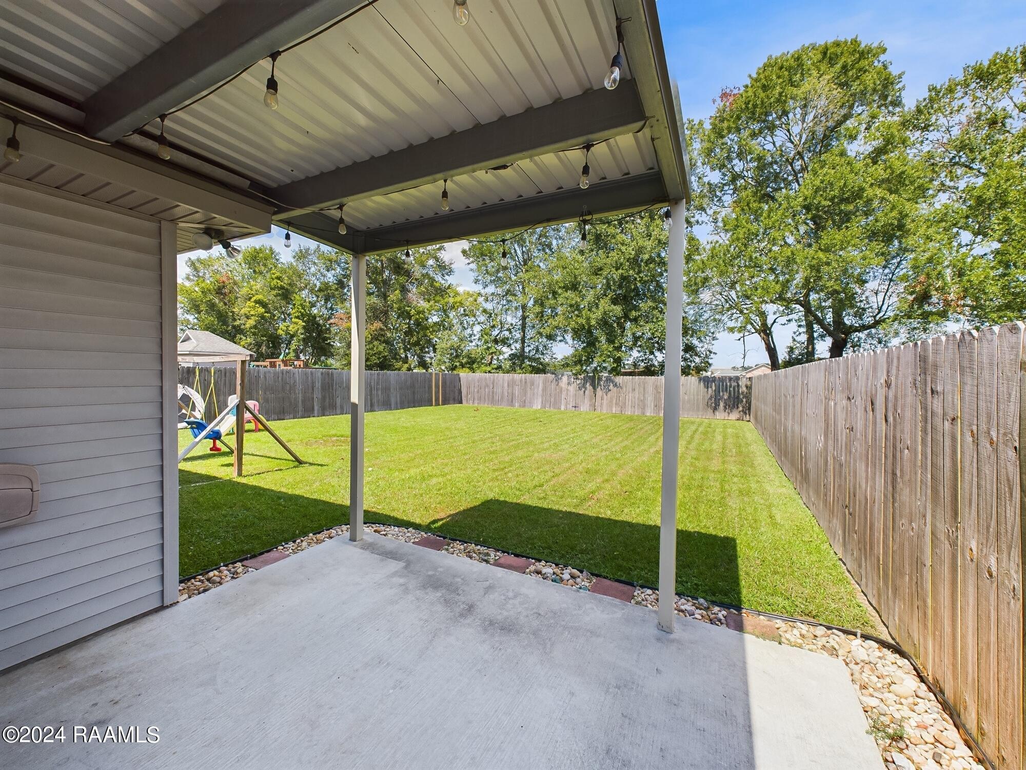 134 Rue Village Road Maurice, LA 70555 - Photo 27 of 30 CAM04246G0-PR0023-STILL013