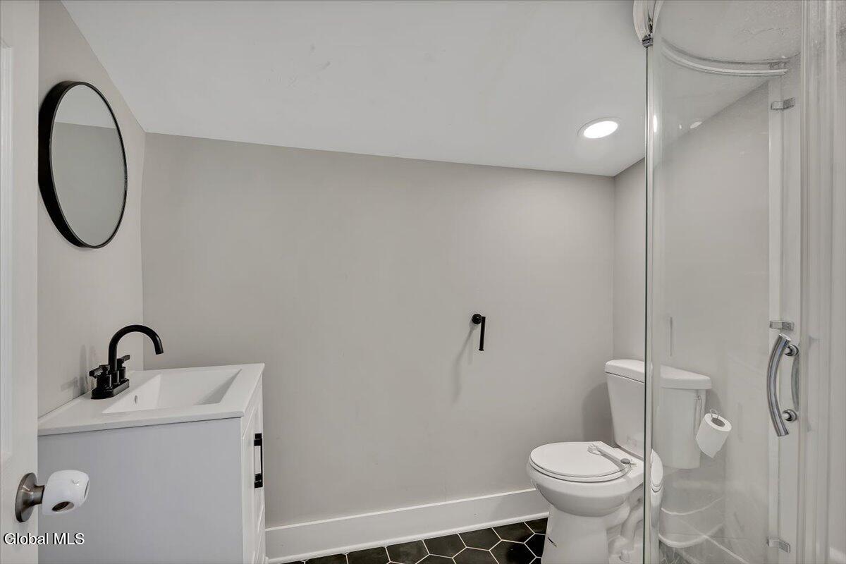 1206 Trinity Avenue Rotterdam, NY 12306 - Photo 21 of 33 20-P1608184