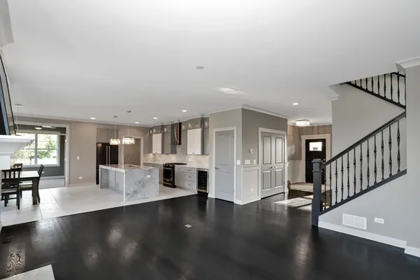 $647,375 | 6924 Cambria Cove, Lakewood, IL 60014